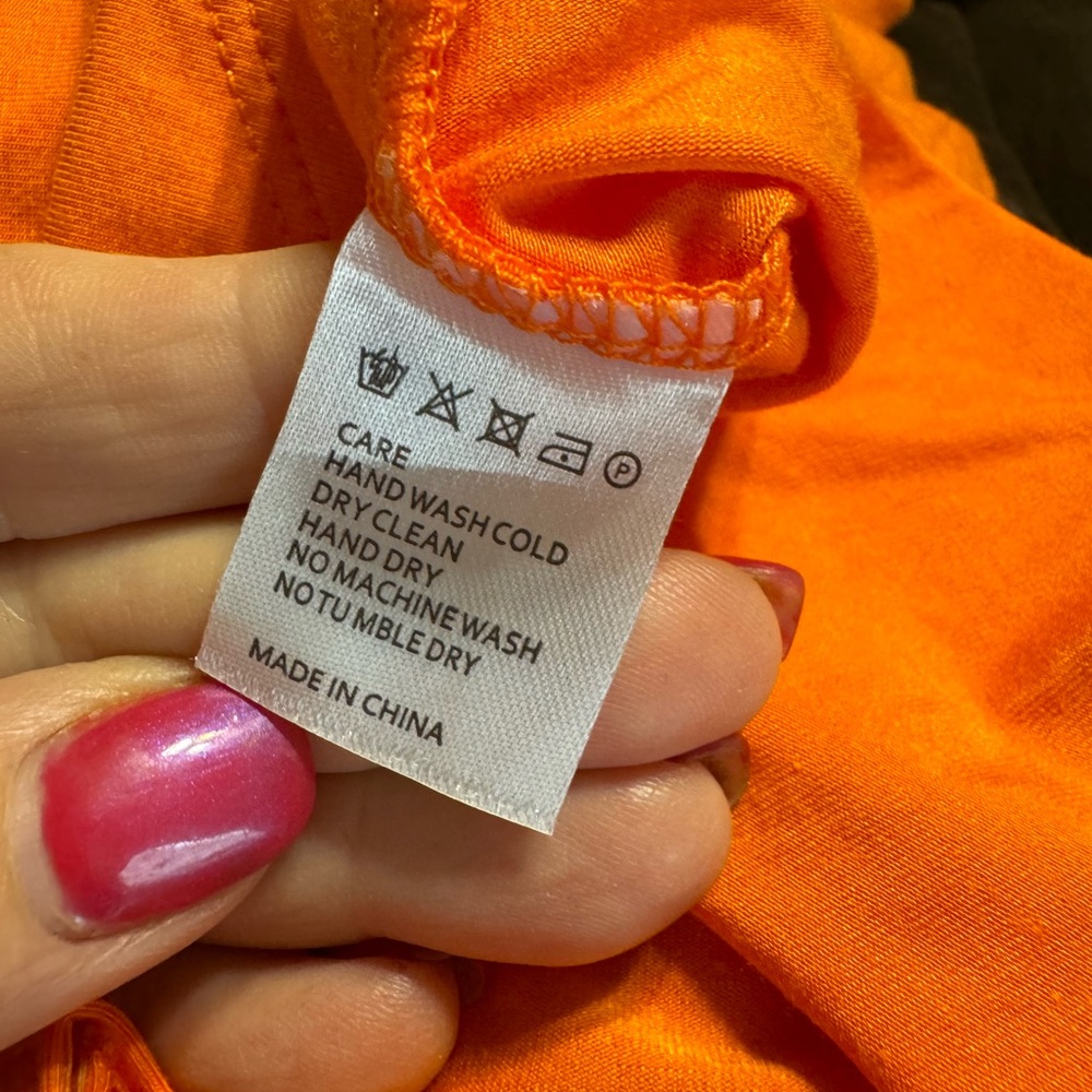 * NWT   ORANGE BODYSUIT TOP   LARGE/XLARGE   #G - Picture 5 of 7
